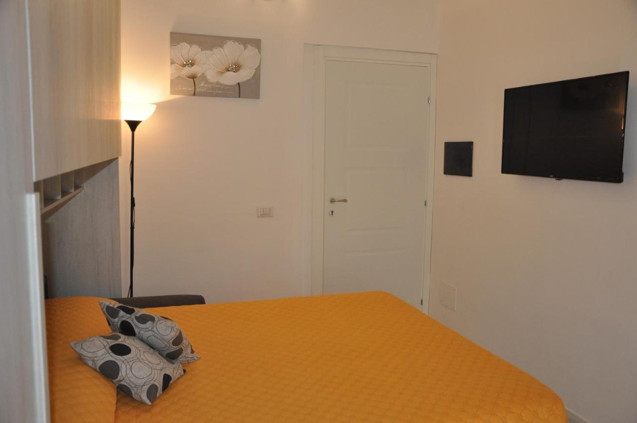 Brezza Di Mare Gaeta B&B エクステリア 写真