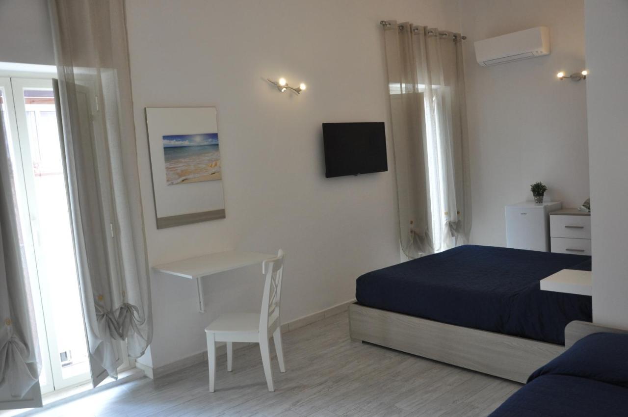 Brezza Di Mare Gaeta B&B エクステリア 写真