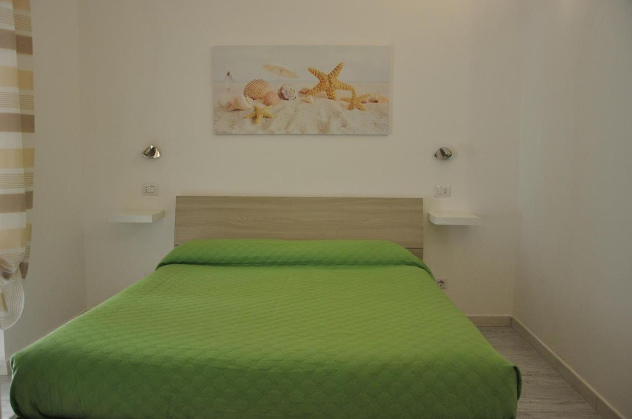Brezza Di Mare Gaeta B&B エクステリア 写真